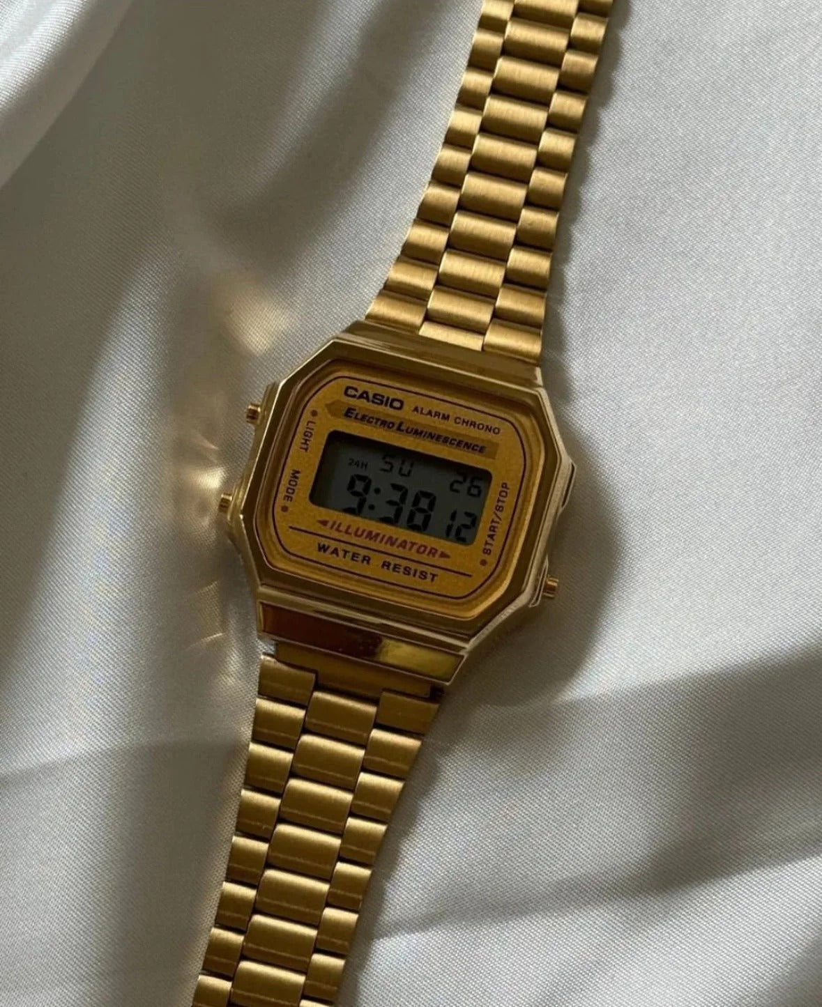 CASIO VINTAGE-168 UNISEX (GOLD)