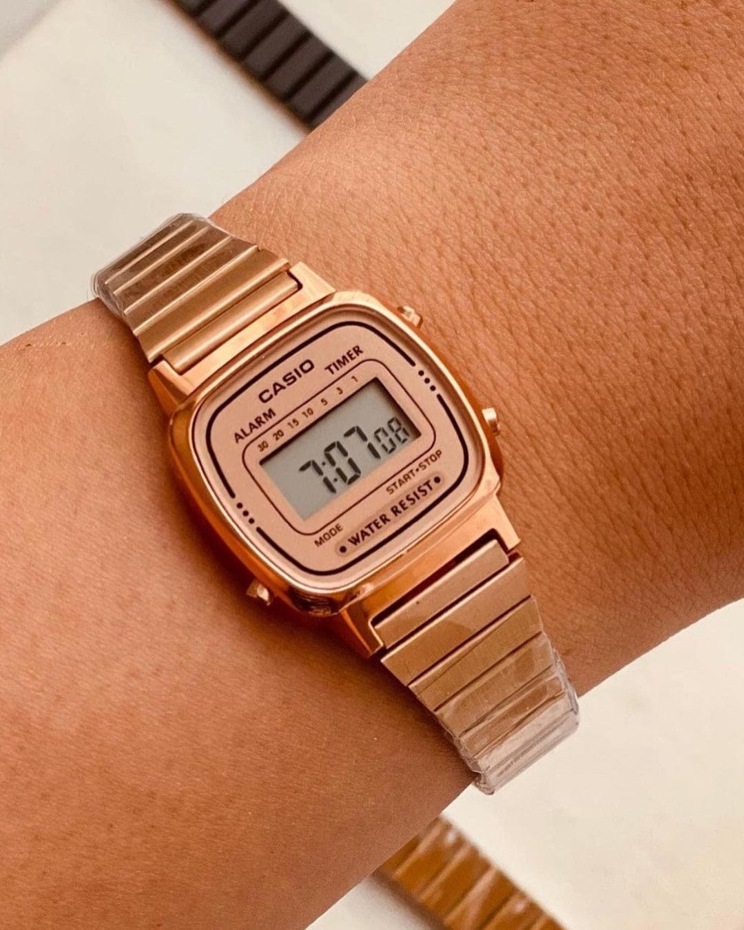 Casio LA670WGA-1DF Digital Watch 33mm