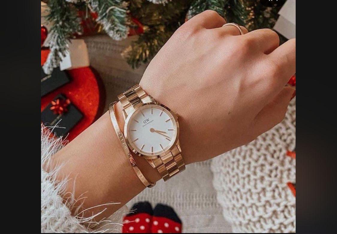 Daniel Wellington Women's Watch